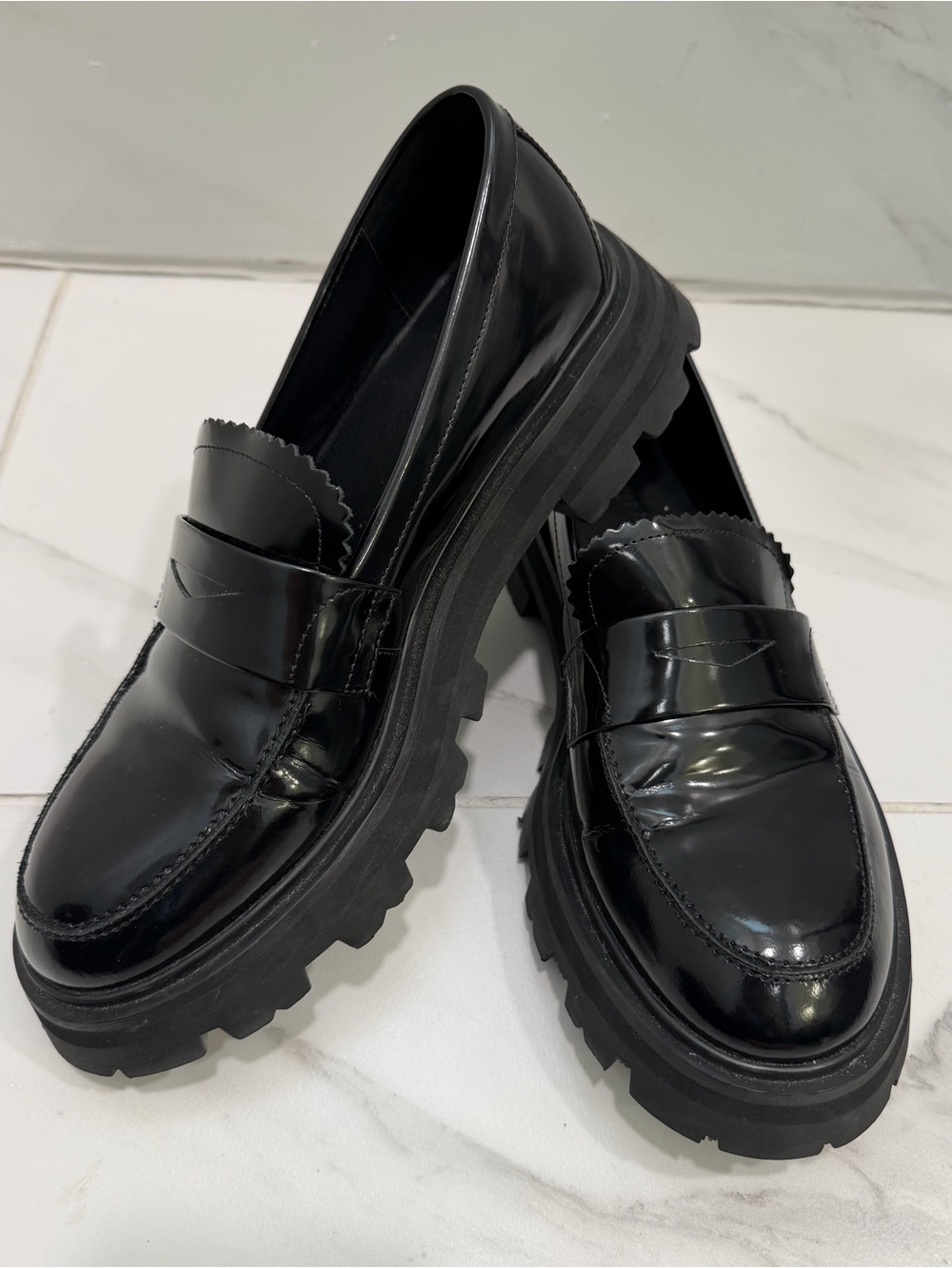 Tony Bianco Loafers - Size 7.5